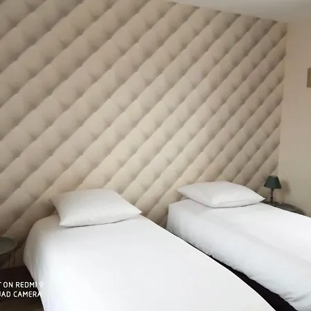 La Vie, Maison Entiere Pour 4 Personnes, Avec Exterieur, Inclus, Menage, Linge, Wifi