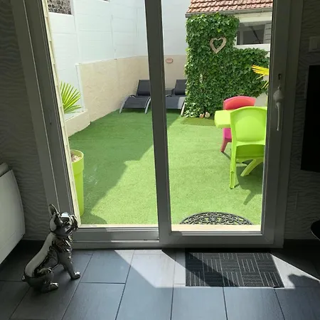 La Vie, Maison Entiere Pour 4 Personnes, Avec Exterieur, Inclus, Menage, Linge, Wifi *