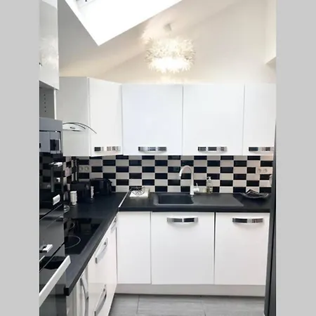 Holiday home La Vie, Maison Entiere Pour 4 Personnes, Avec Exterieur, Inclus, Menage, Linge, Wifi *