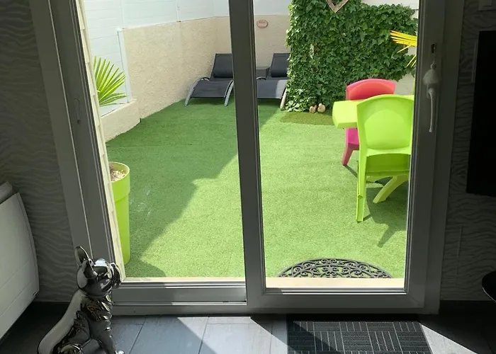 La Vie, Maison Entiere Pour 4 Personnes, Avec Exterieur, Inclus, Menage, Linge, Wifi *